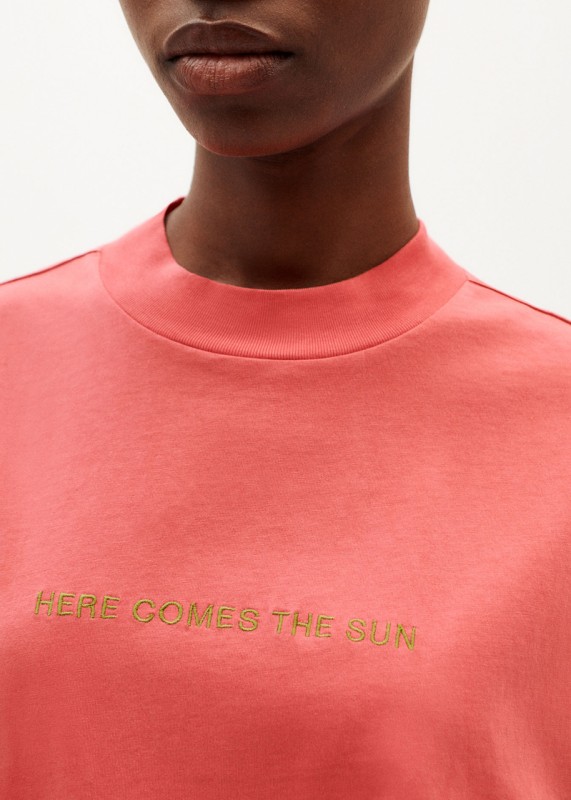 HERE COMES THE SUN t-shirt Pink